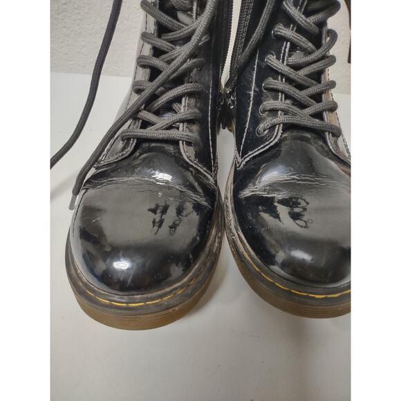 Doc Martens Air Wair patent leather black combat style boots wmn's size 5 mn's 4 - Picture 3 of 16